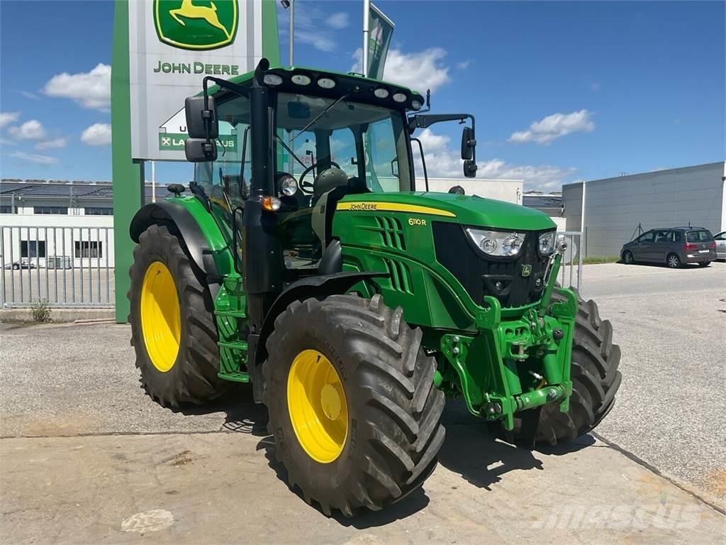 John Deere 6110R トラクター