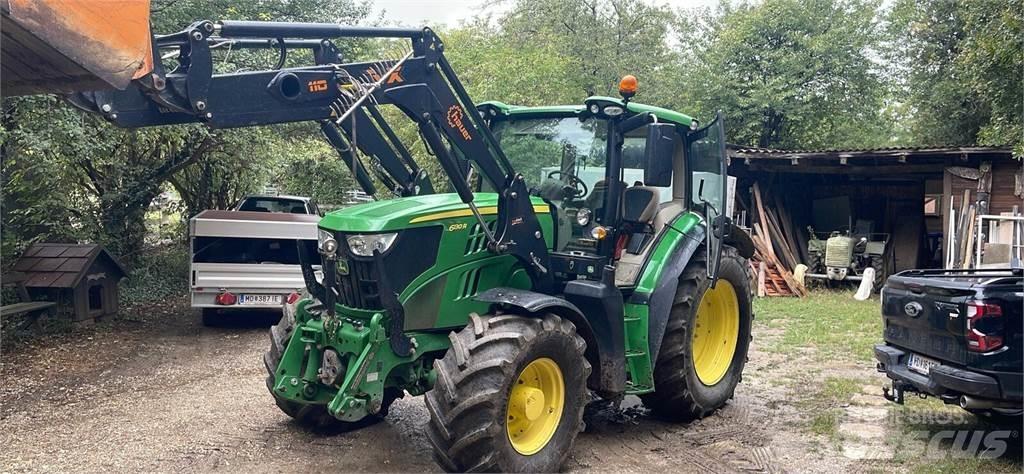 John Deere 6130R トラクター