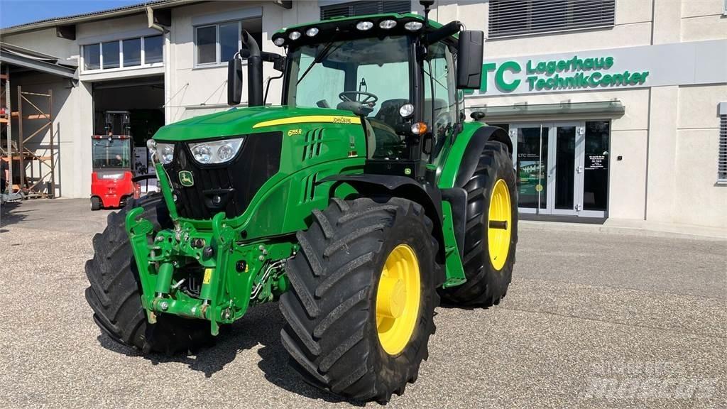 John Deere 6155R トラクター