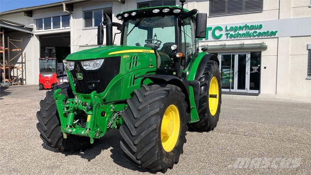 John Deere 6155R トラクター