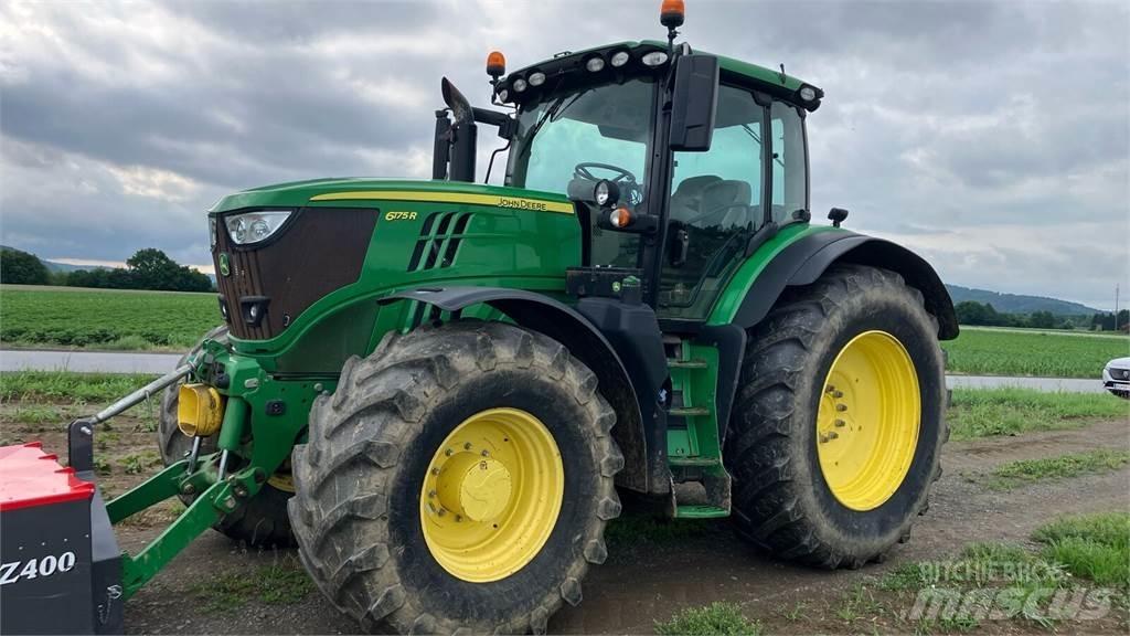 John Deere 6175R トラクター