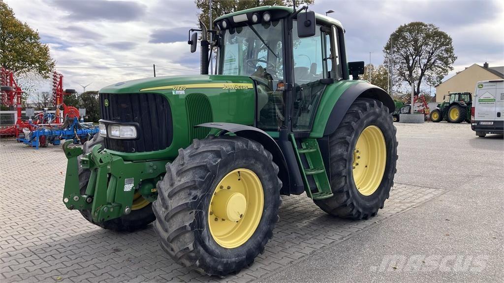 John Deere 6920 トラクター