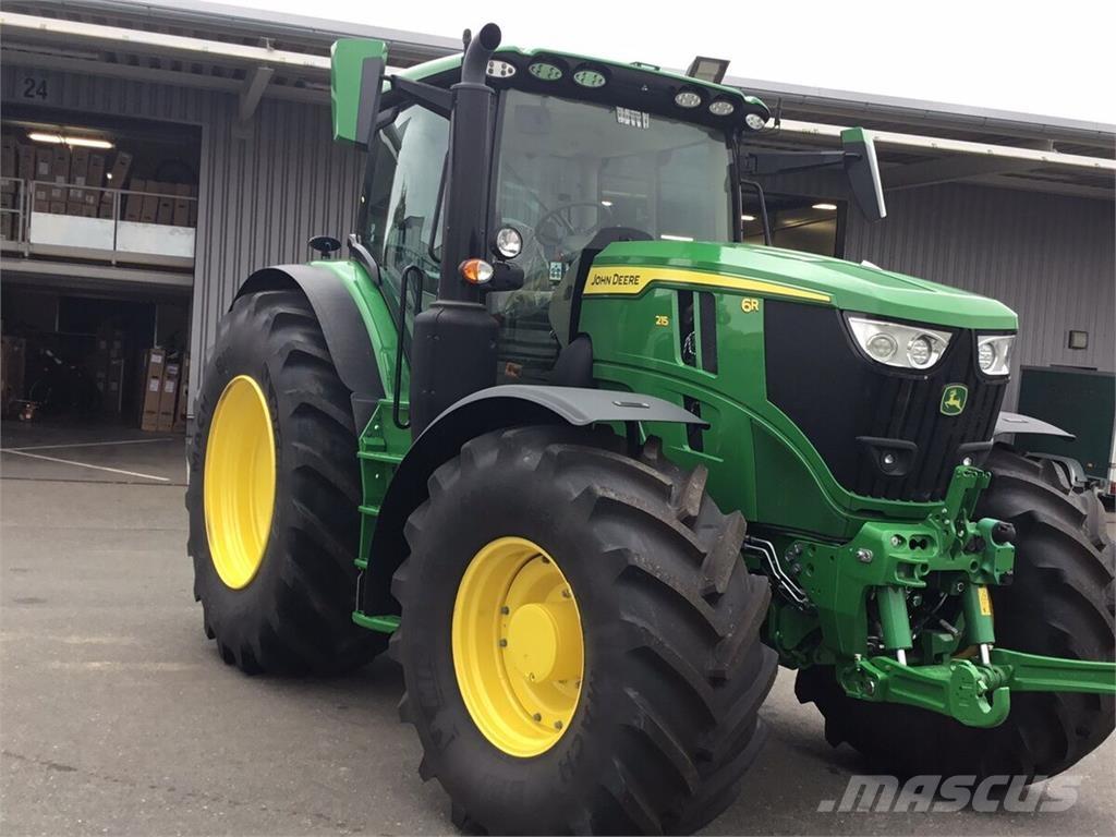 John Deere 6R215 トラクター
