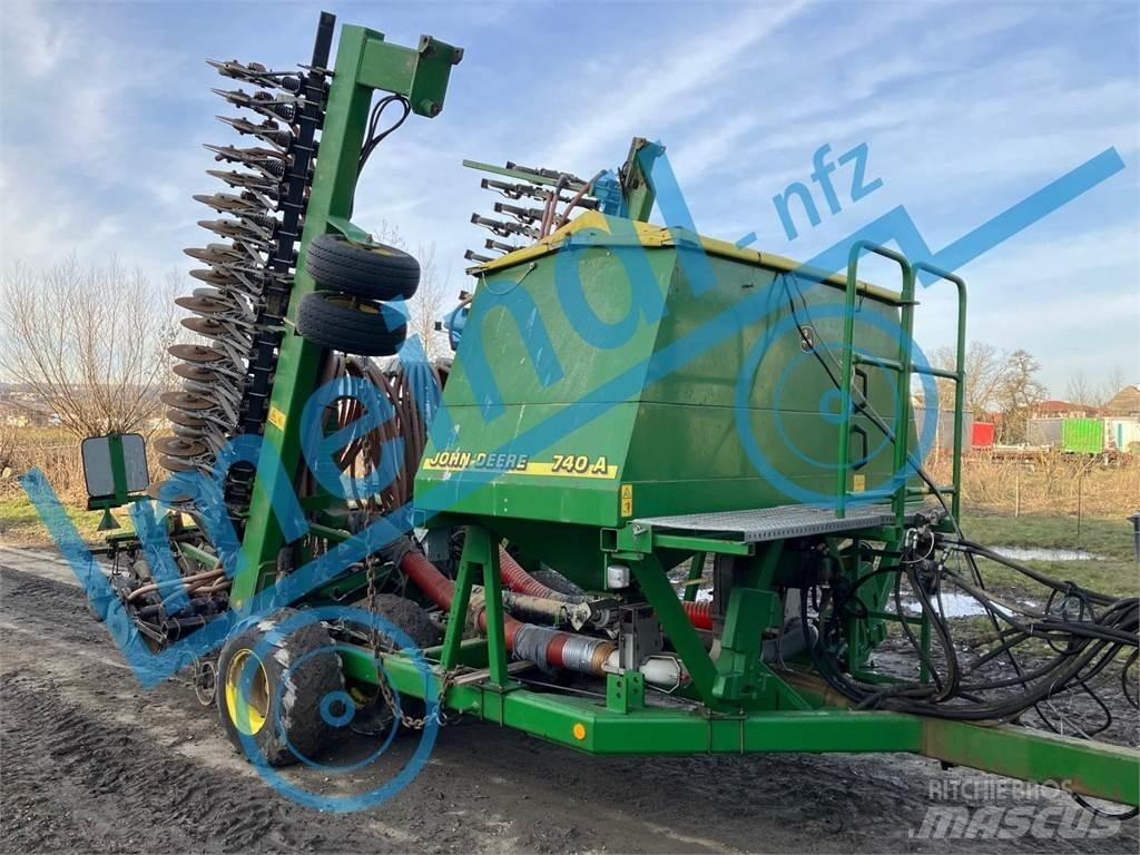John Deere 740A ドリル
