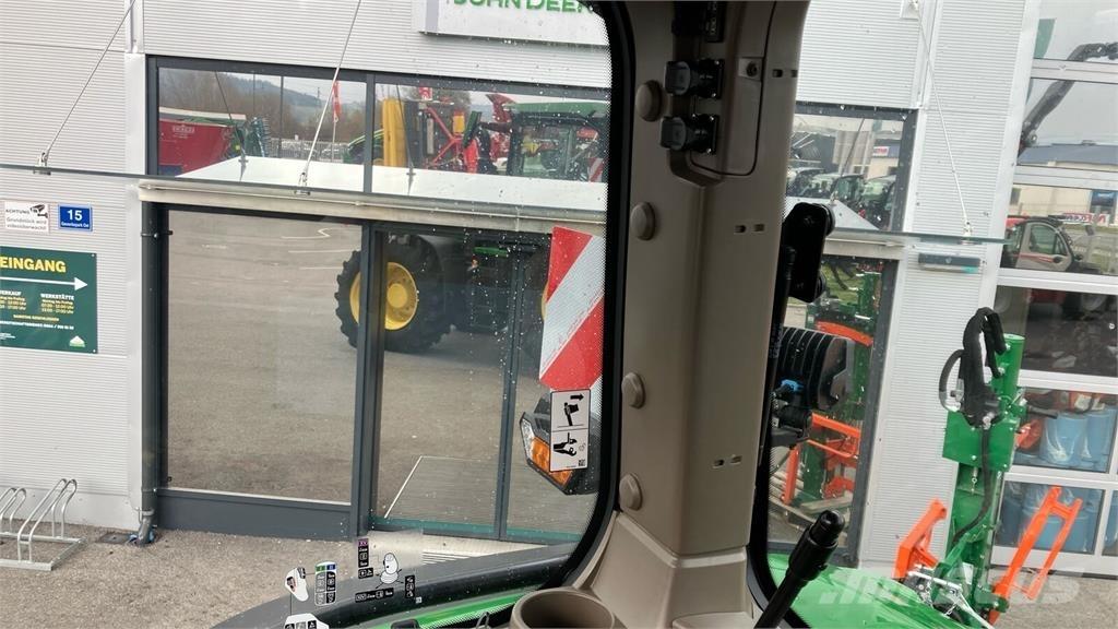 John Deere 7R 330 トラクター