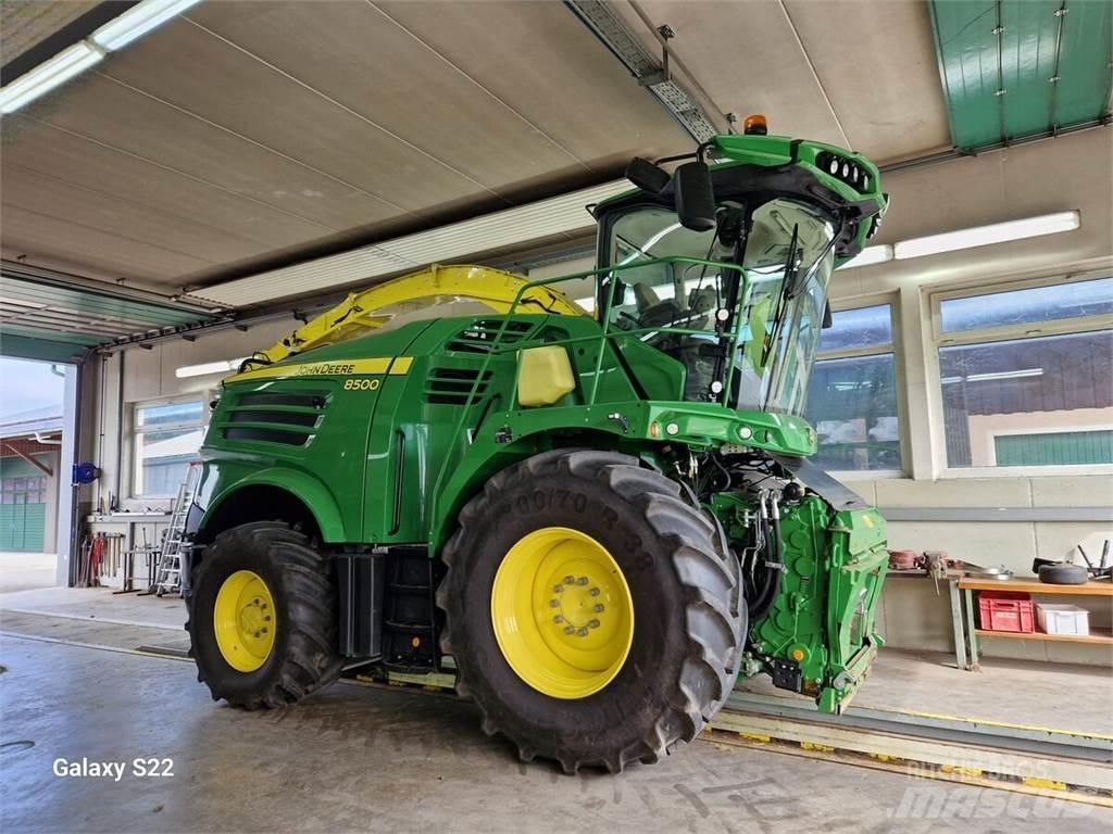 John Deere 8500 フォレージハーベスター