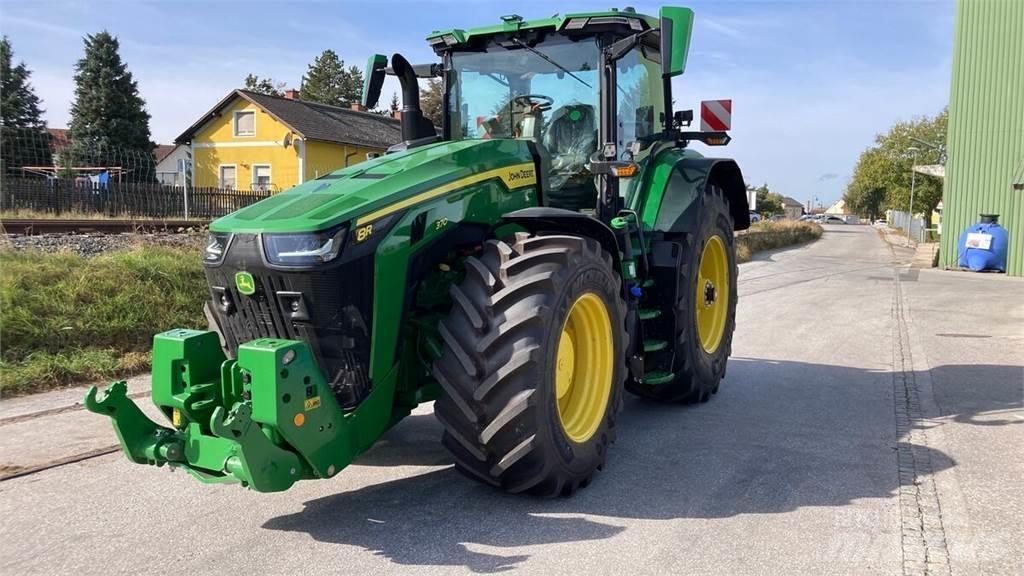John Deere 8R370 トラクター