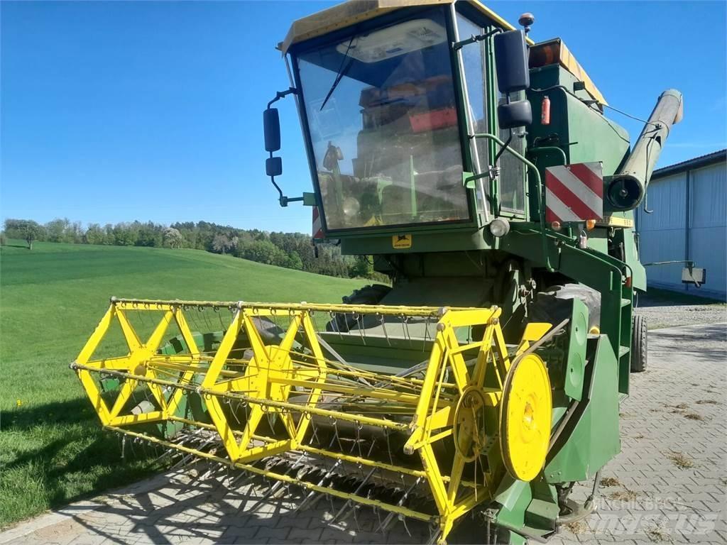 John Deere 950 コンバイン