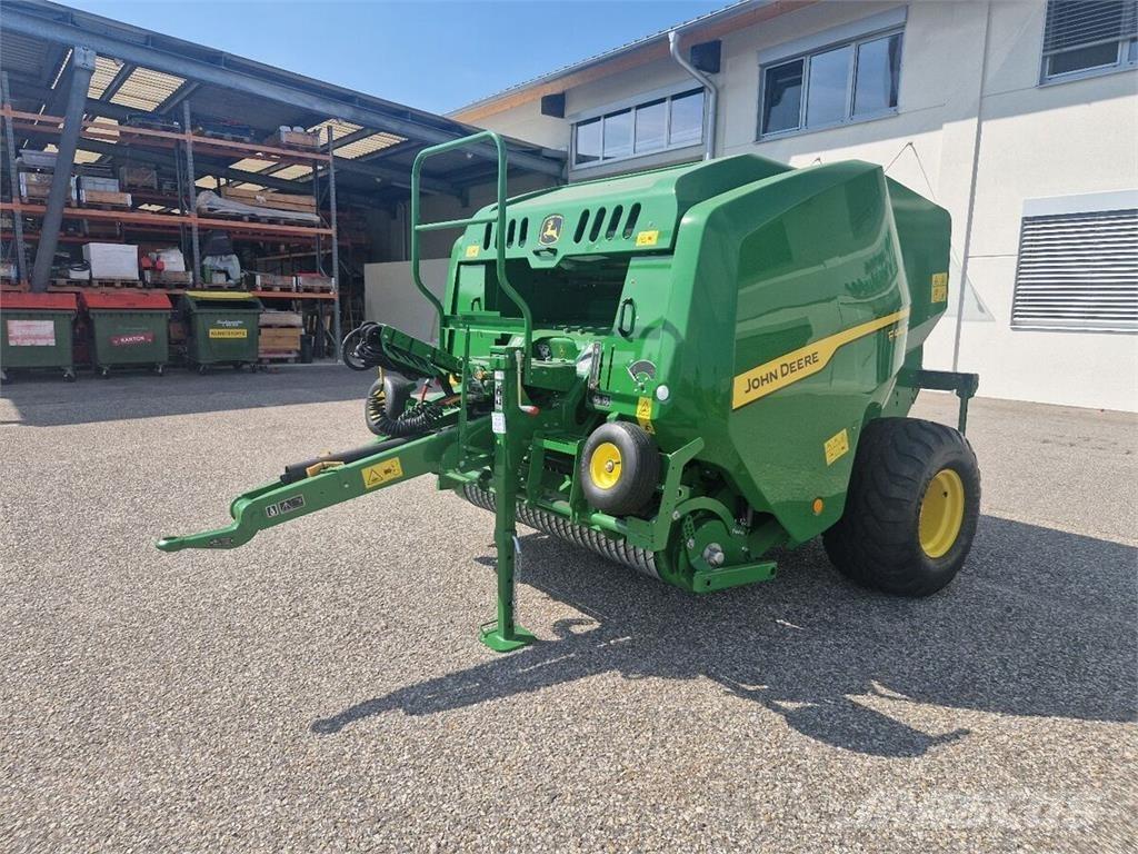 John Deere F441M ラウンドベーラー