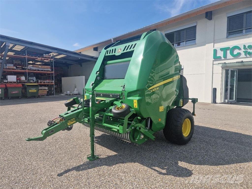 John Deere V451M ラウンドベーラー