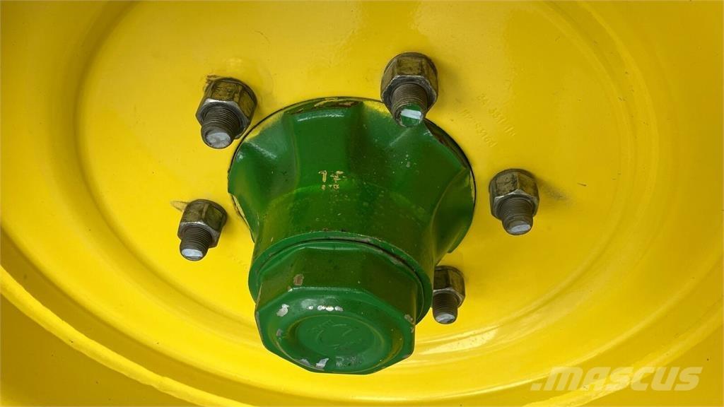 John Deere V461R ラウンドベーラー