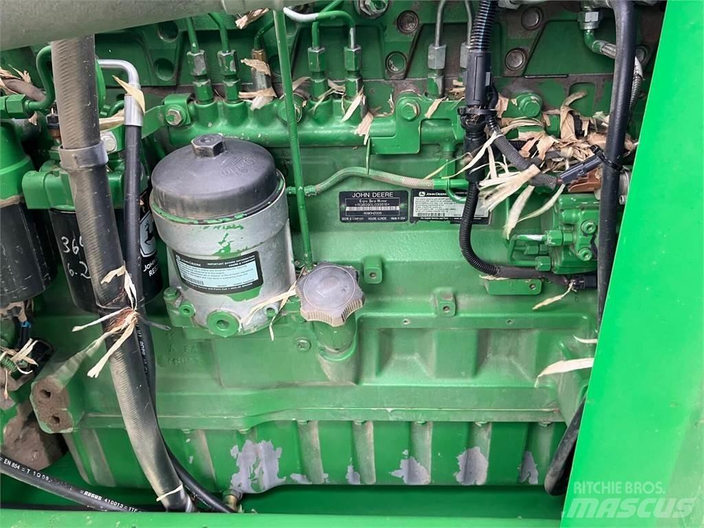 John Deere W660 HM コンバイン