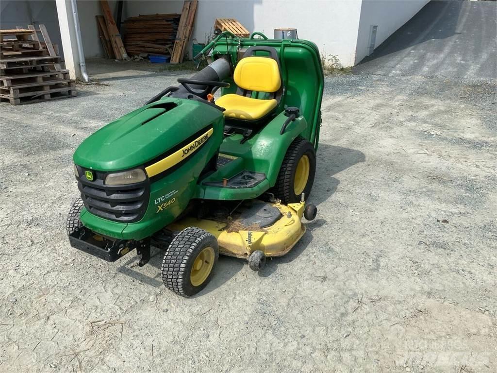 John Deere X540 グランド整備機械-その他