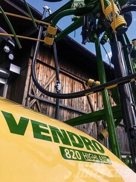 Krone 820 Vendro テッダー・テッダーレーキ