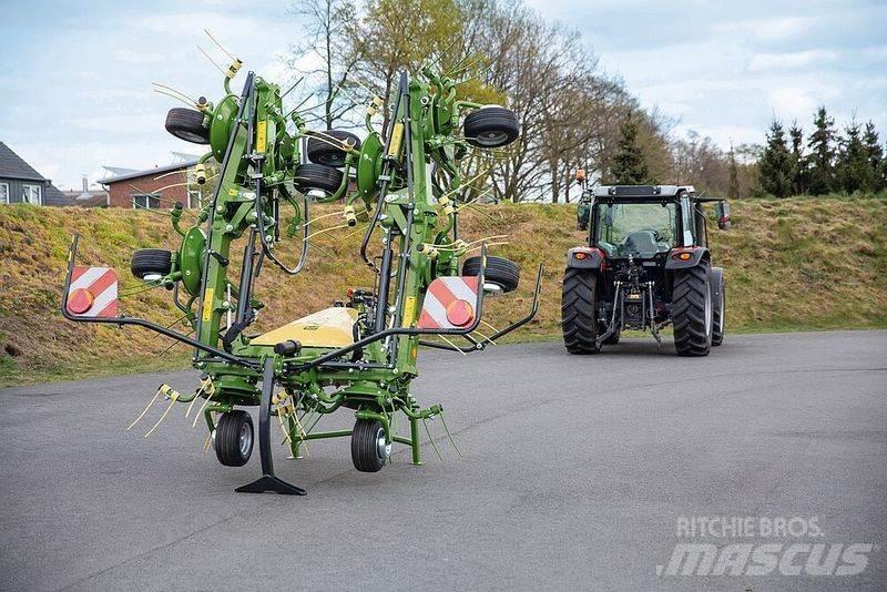 Krone 820 Vendro テッダー・テッダーレーキ