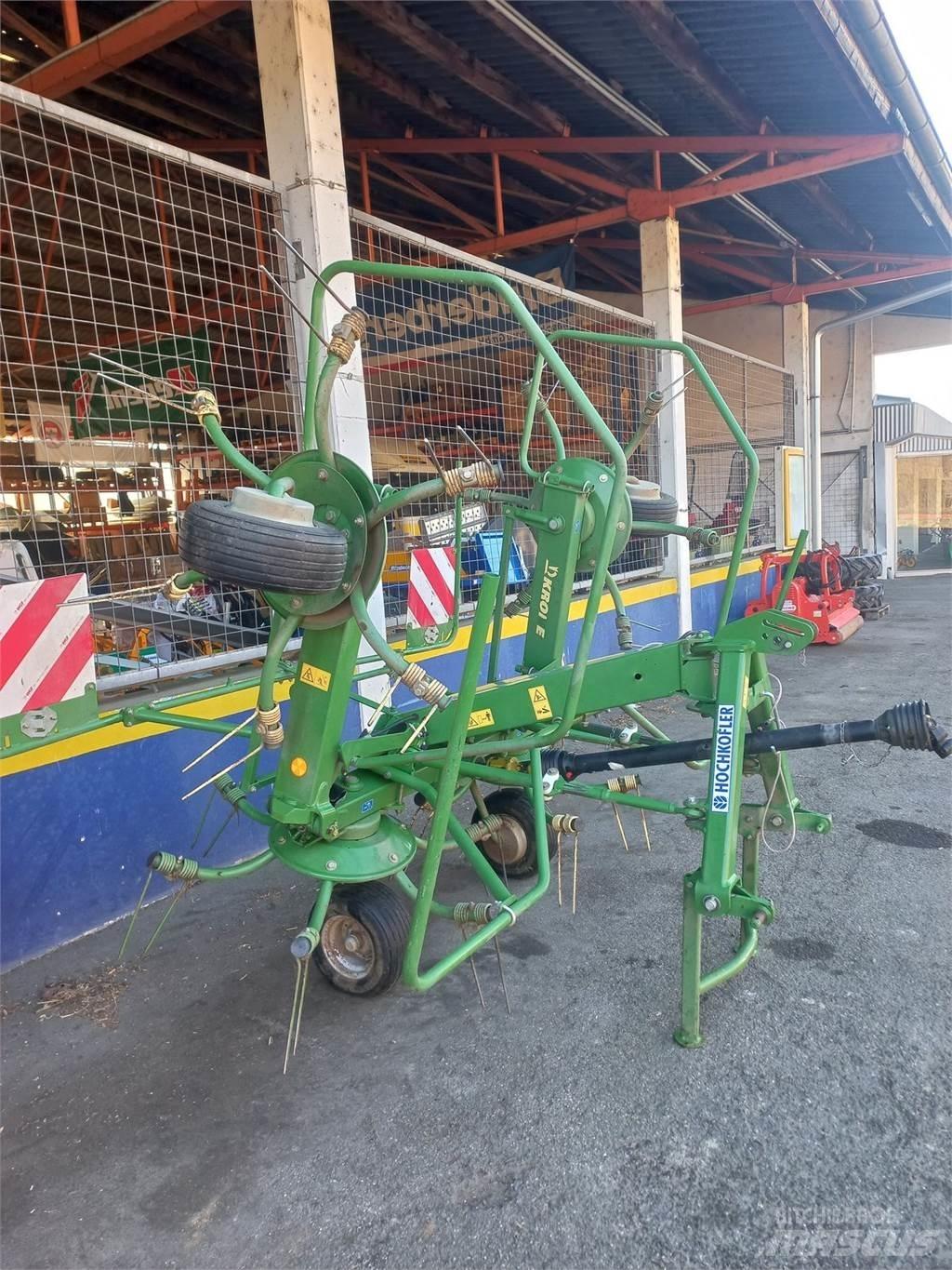 Krone KW 4.62 テッダー・テッダーレーキ