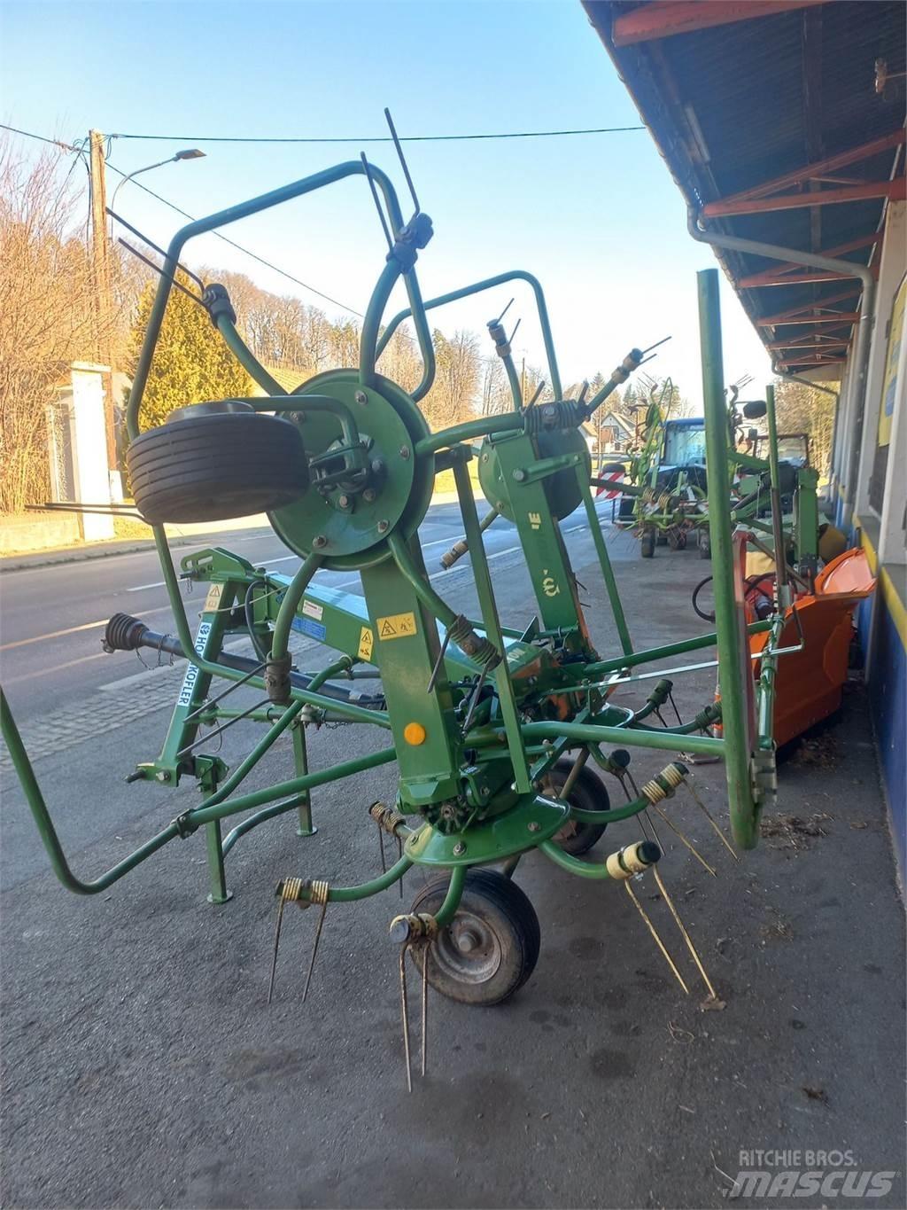 Krone KW 4.62 テッダー・テッダーレーキ