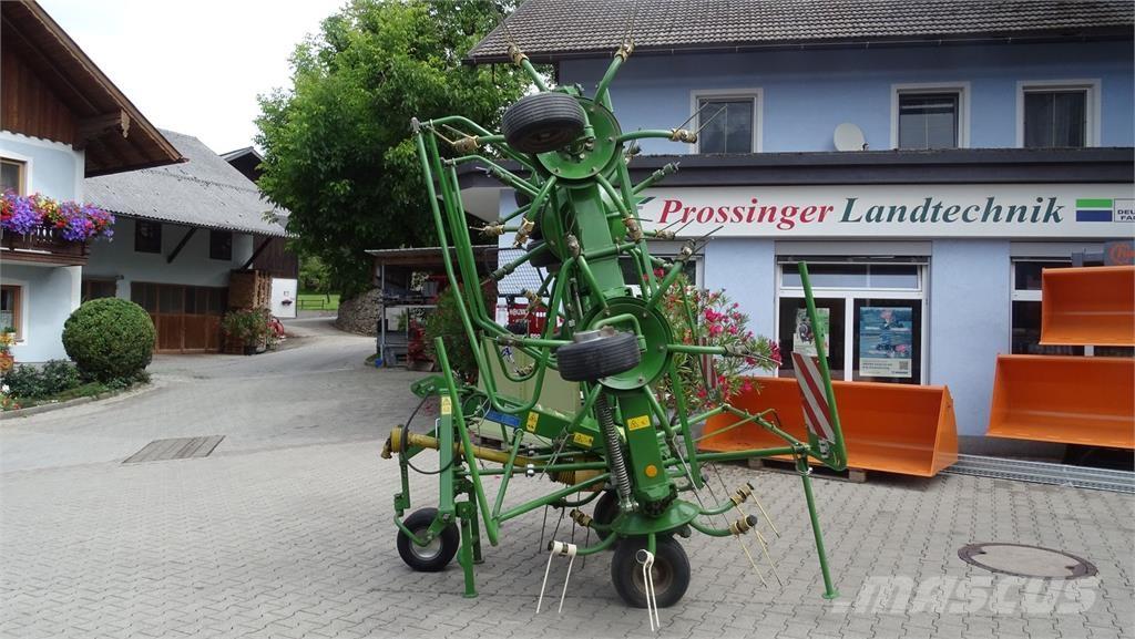 Krone KW 8 82/8 テッダー・テッダーレーキ