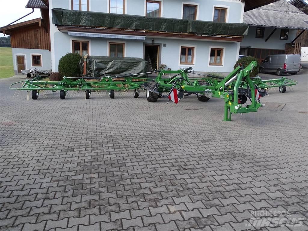 Krone KWT 1300 Plus テッダー・テッダーレーキ