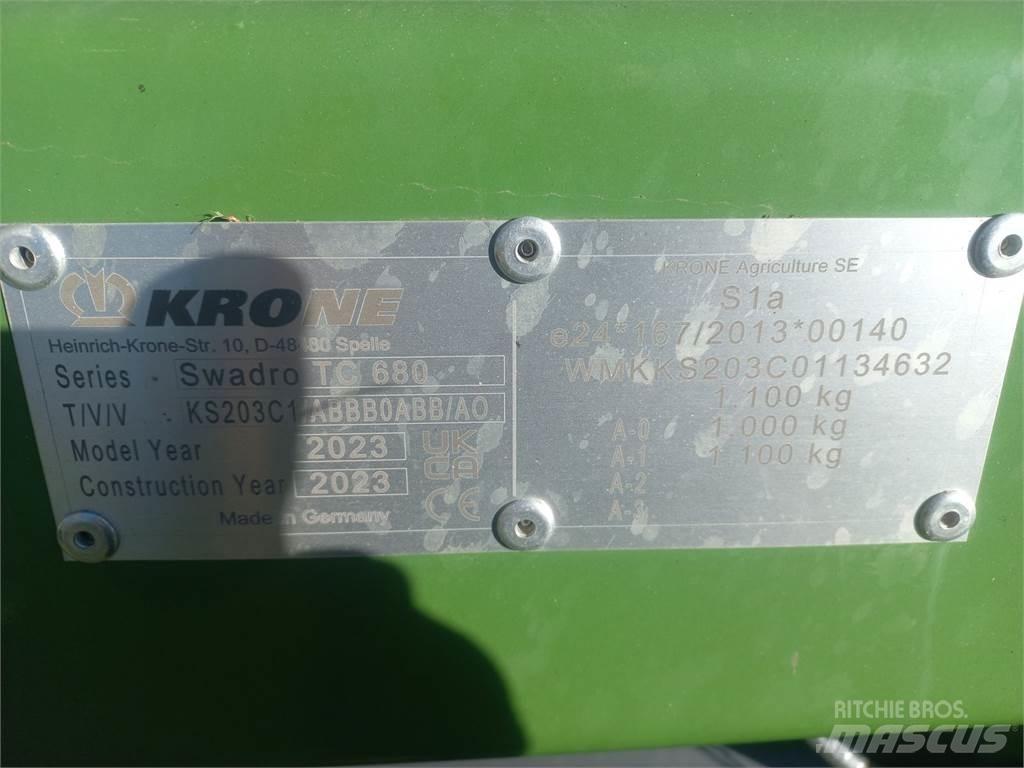 Krone TC 680 スワーサー・ウインドローア