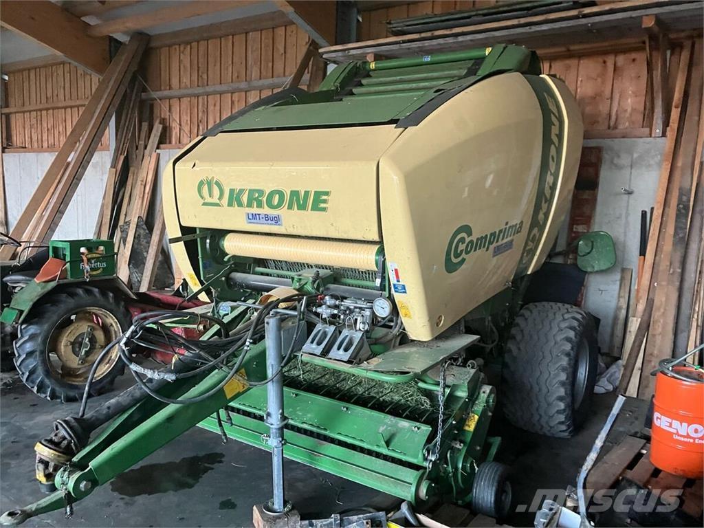 Krone V 150 XC ラウンドベーラー