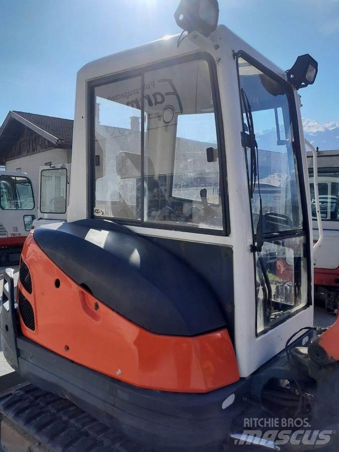 Kubota KX71-3 ミニ油圧ショベル 7t以下（ミニユンボ・ミニディガー）