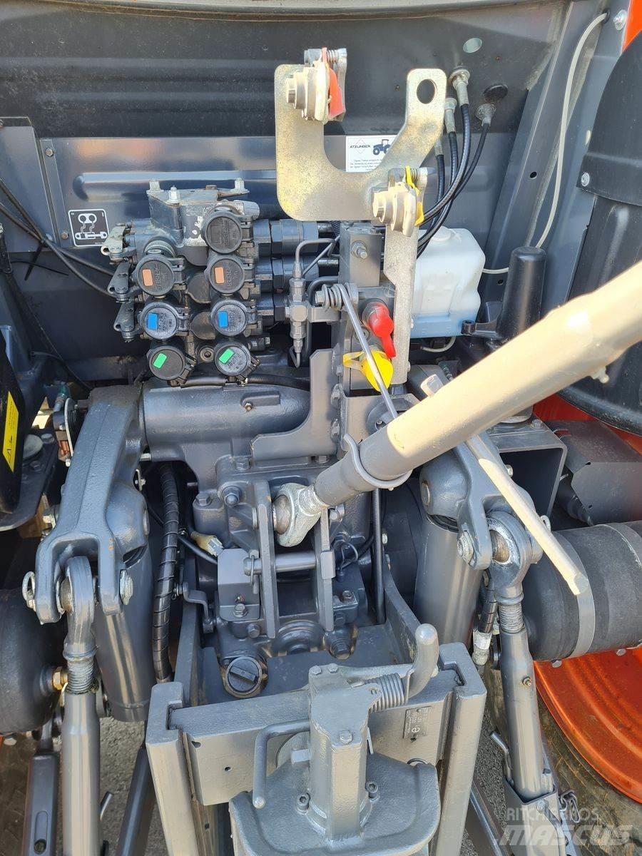 Kubota M115GX IV トラクター