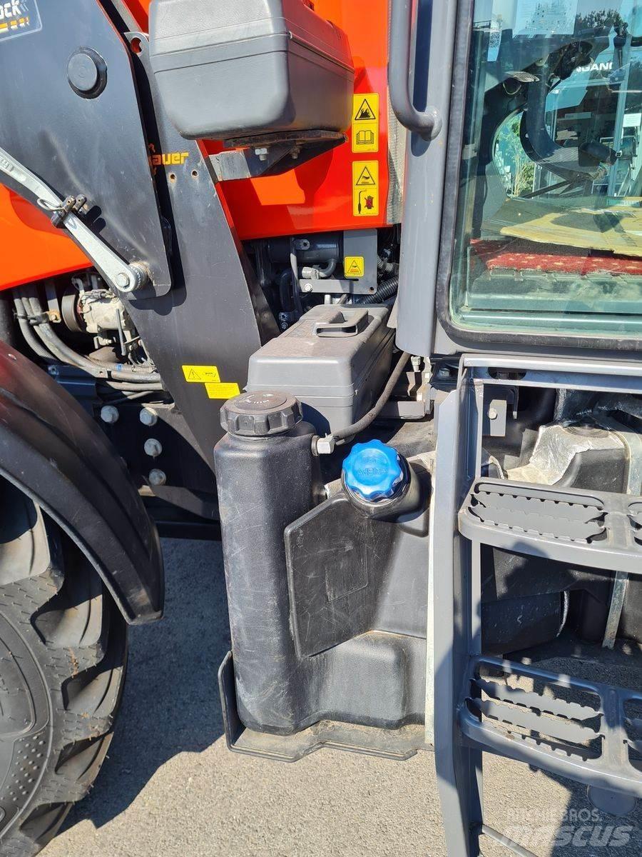 Kubota M115GX IV トラクター