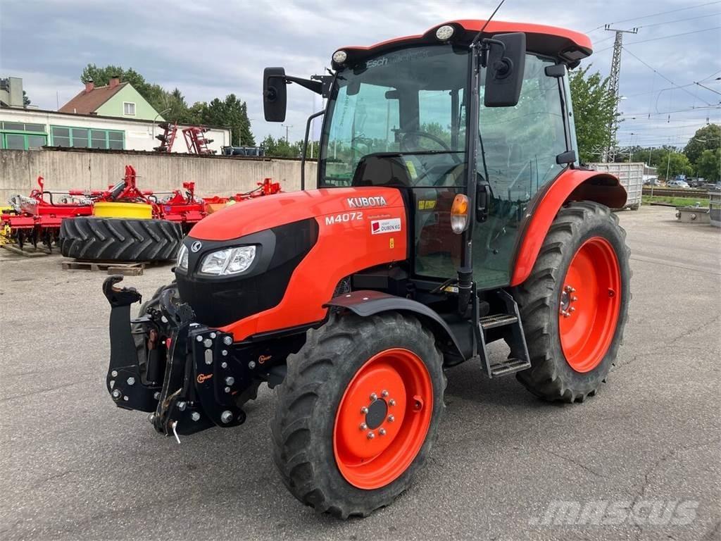 Kubota M4072 トラクター