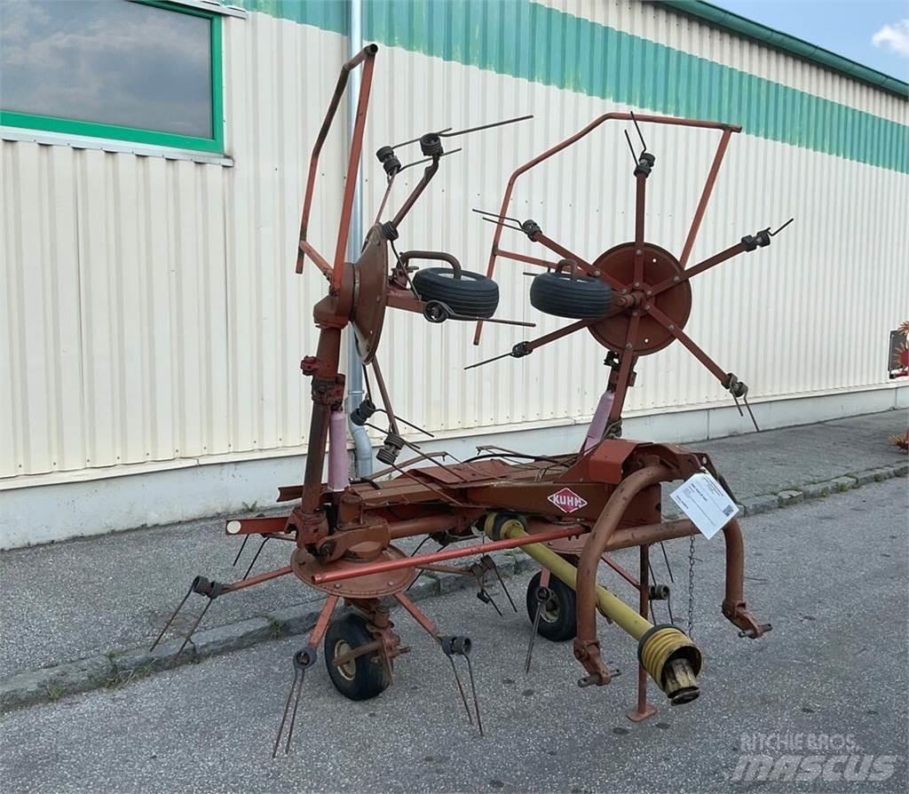 Kuhn GF 5001 テッダー・テッダーレーキ