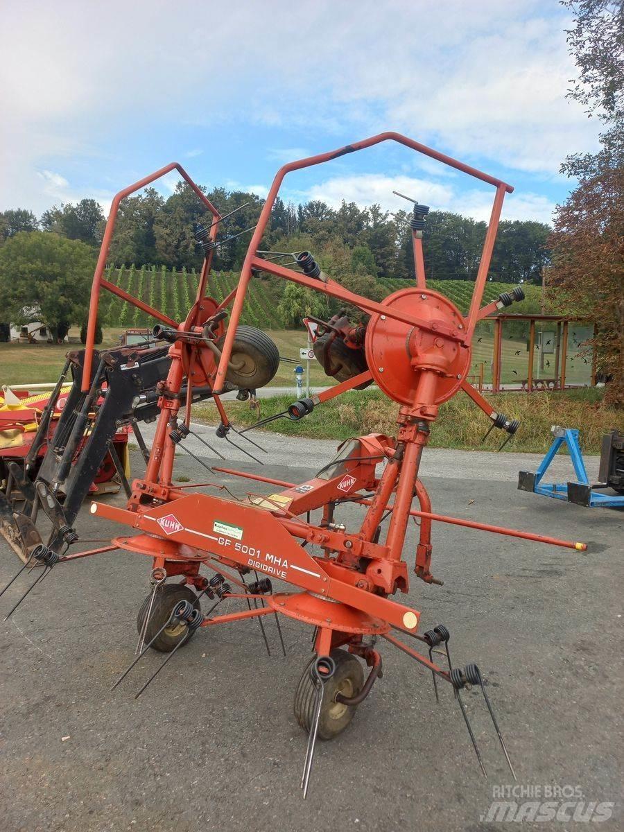 Kuhn GF 5001 テッダー・テッダーレーキ