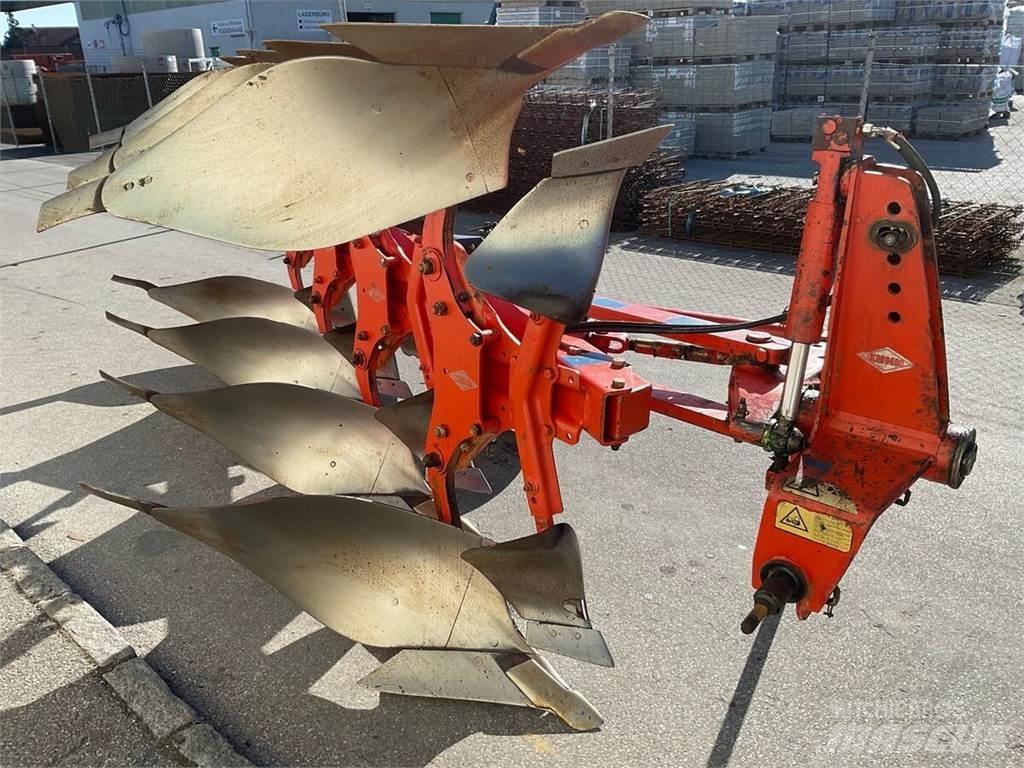 Kuhn MM 110 4T コンベンショナルプラウ