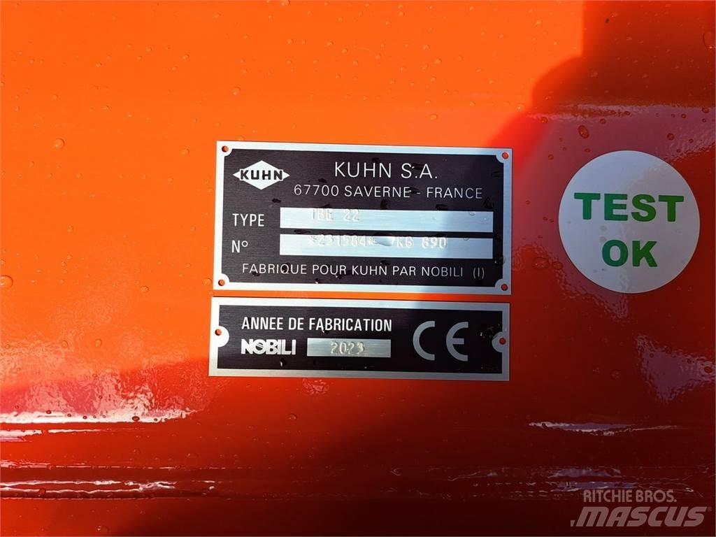 Kuhn TBE 22 モアー