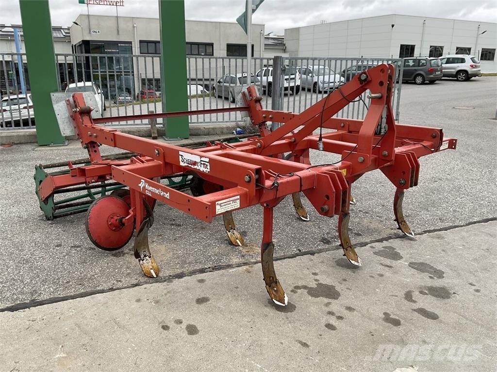 Kverneland CLL カルチベーター