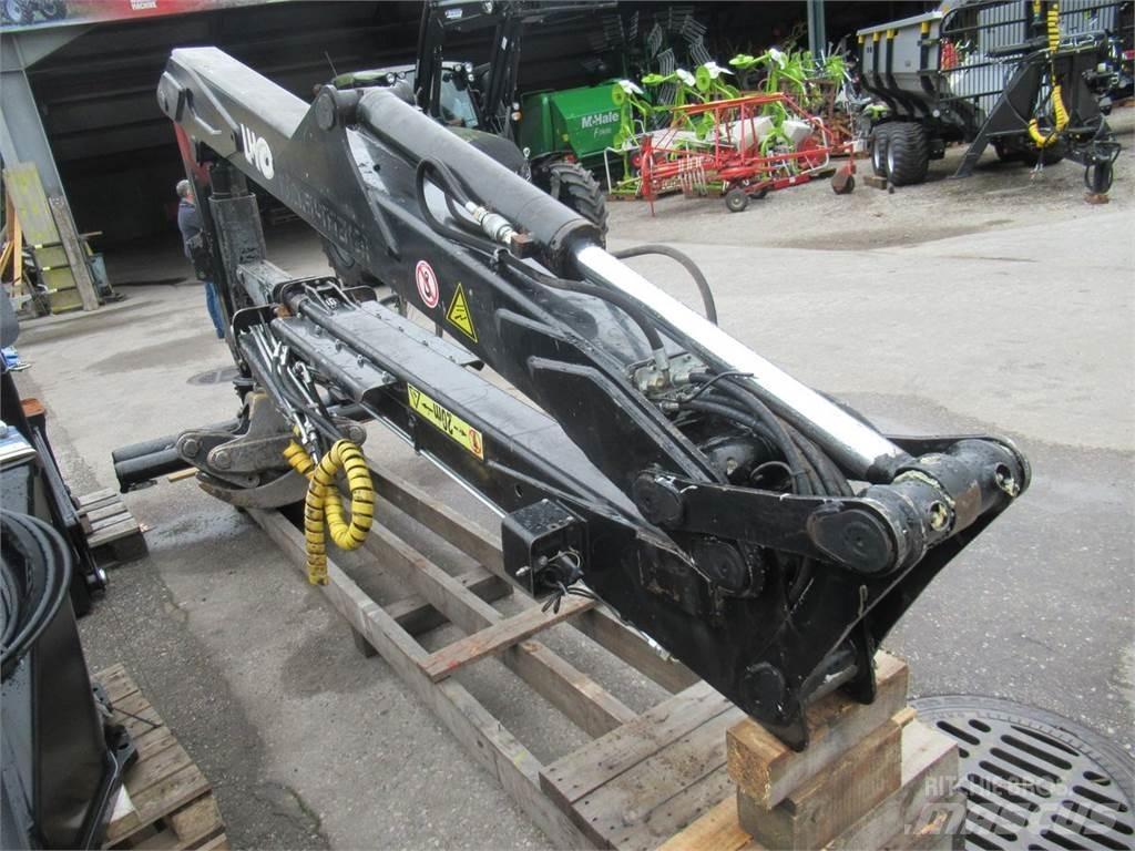  LIV L8.90 HDT クレーンとローダー