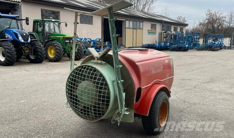 Lochmann RP 10/32 牽引型スプレイヤー