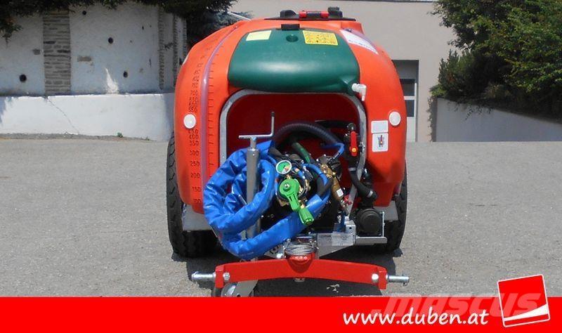 Lochmann RP 10/80 牽引型スプレイヤー