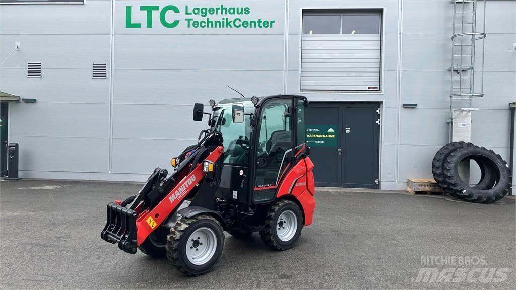 Manitou MLA 2-25 H フロントローダーとディガー