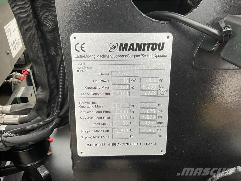 Manitou MLA 5-50 H フロントローダーとディガー