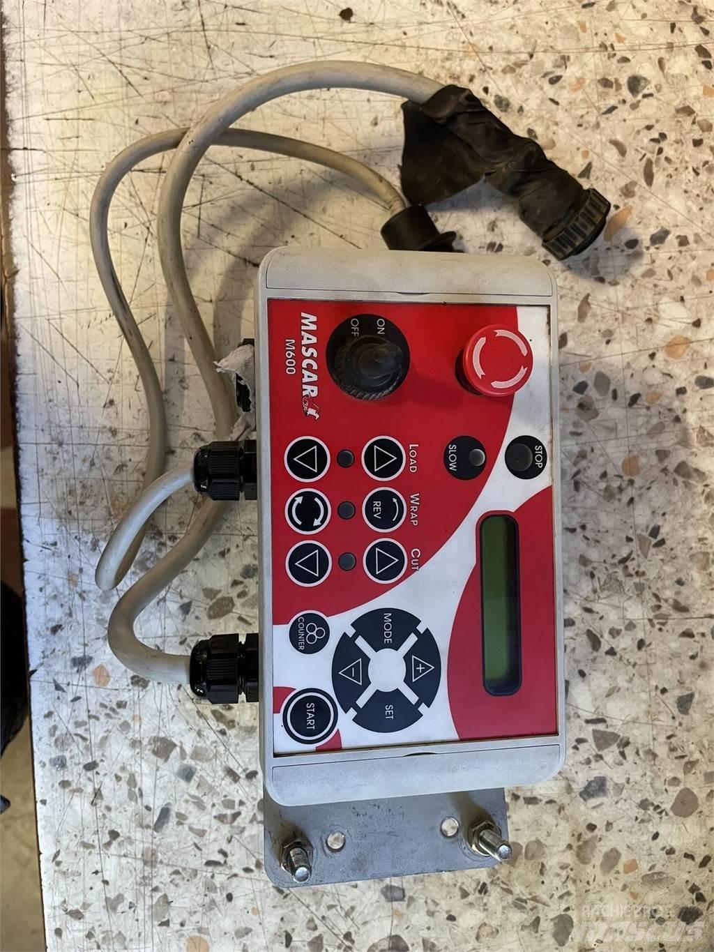 Mascar 1600 その他飼料収穫設備