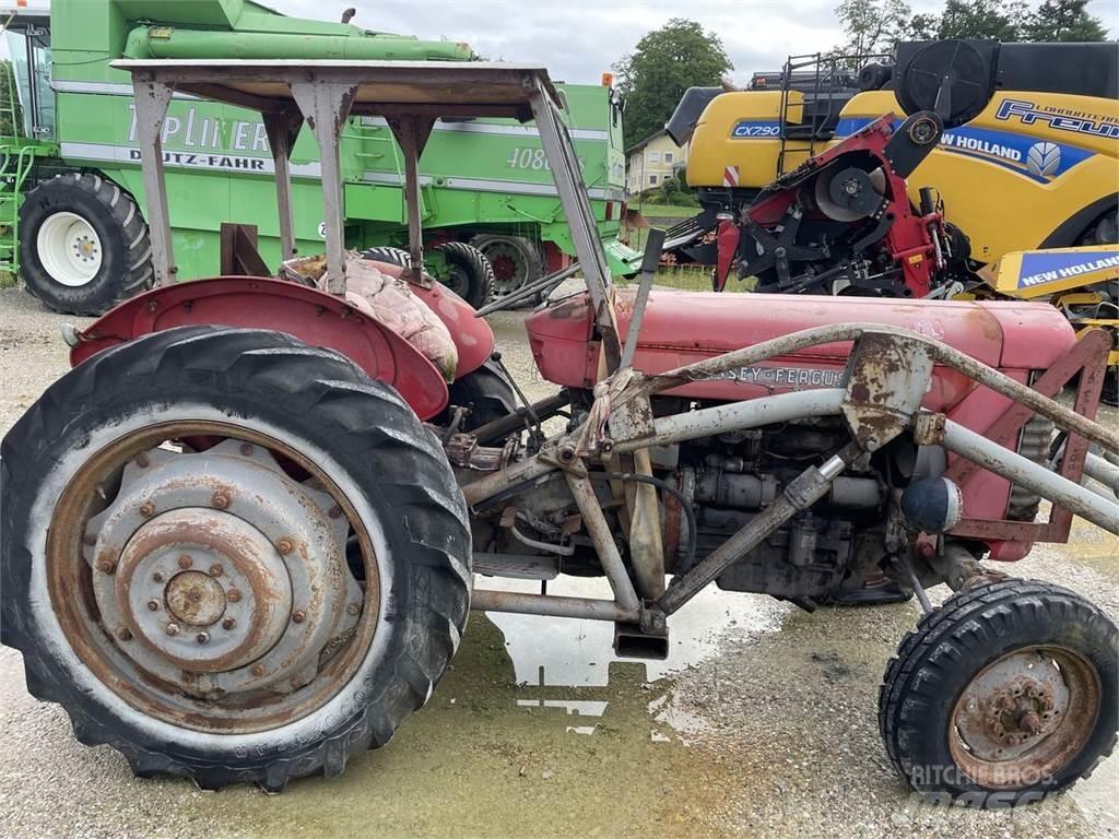 Massey Ferguson 65 トラクター