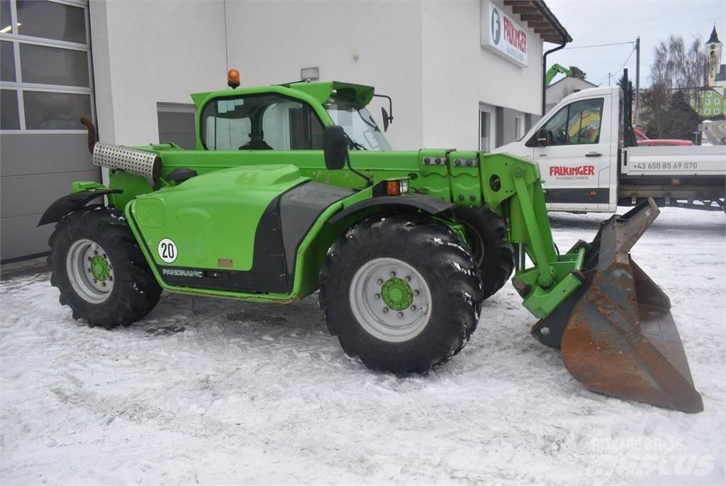 Merlo P28.8L テレスコーピックハンドラー