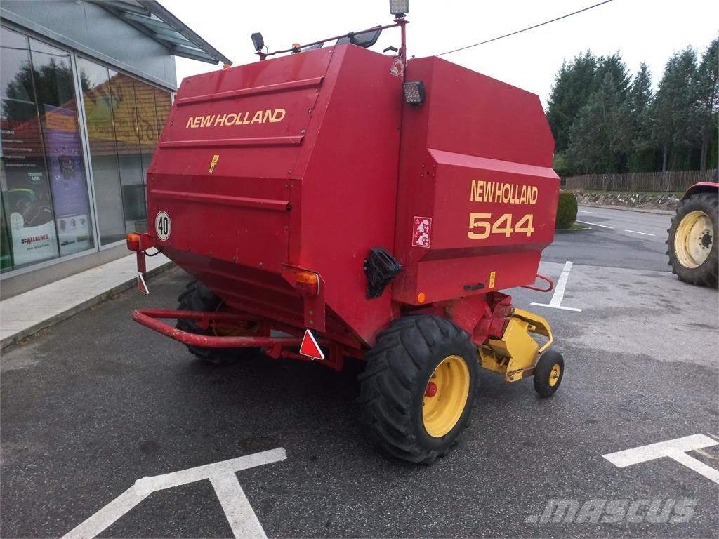 New Holland BR 544 ラウンドベーラー