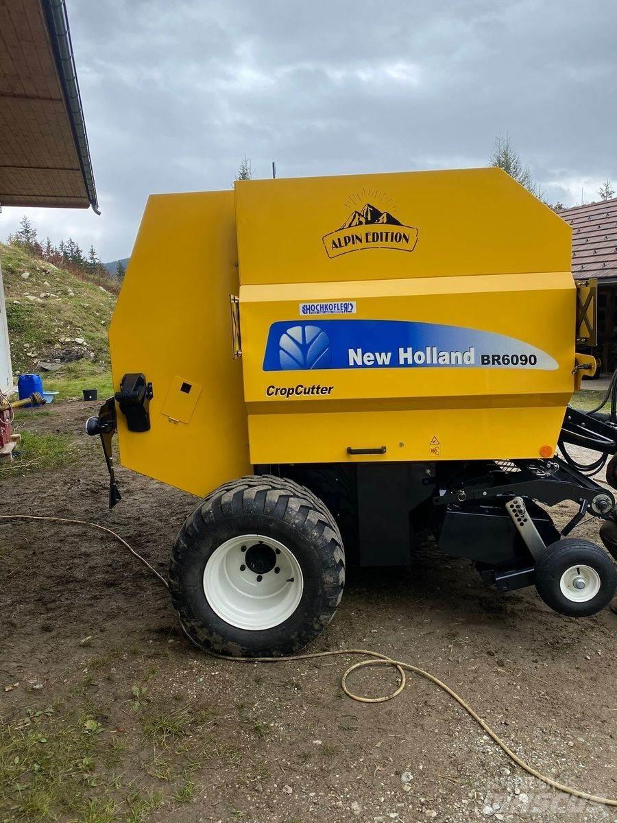 New Holland BR 6090 ラウンドベーラー