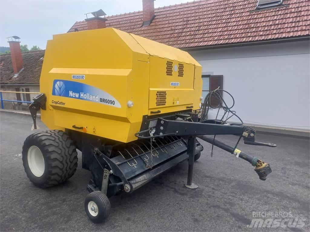 New Holland BR 6090 ラウンドベーラー