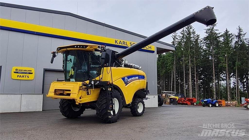 New Holland CX 5.80 コンバイン