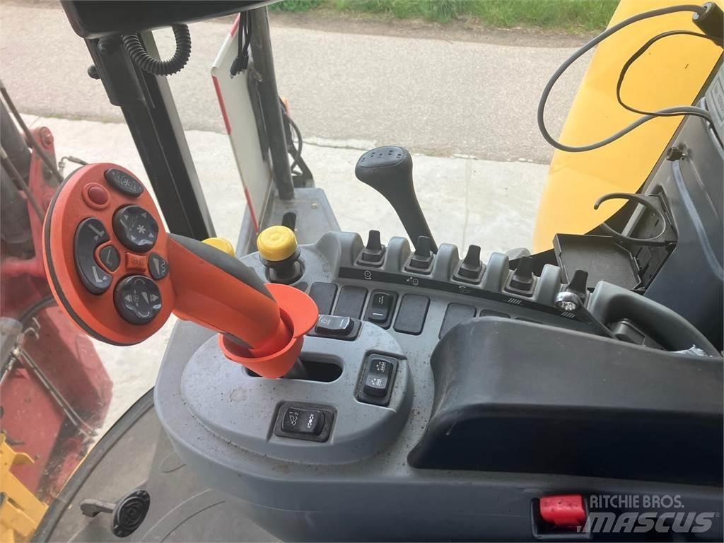 New Holland CX5080 コンバイン