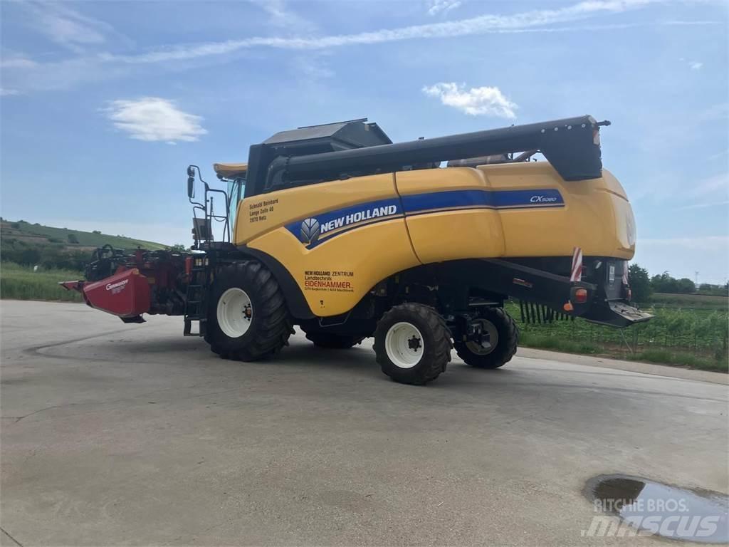 New Holland CX5080 コンバイン