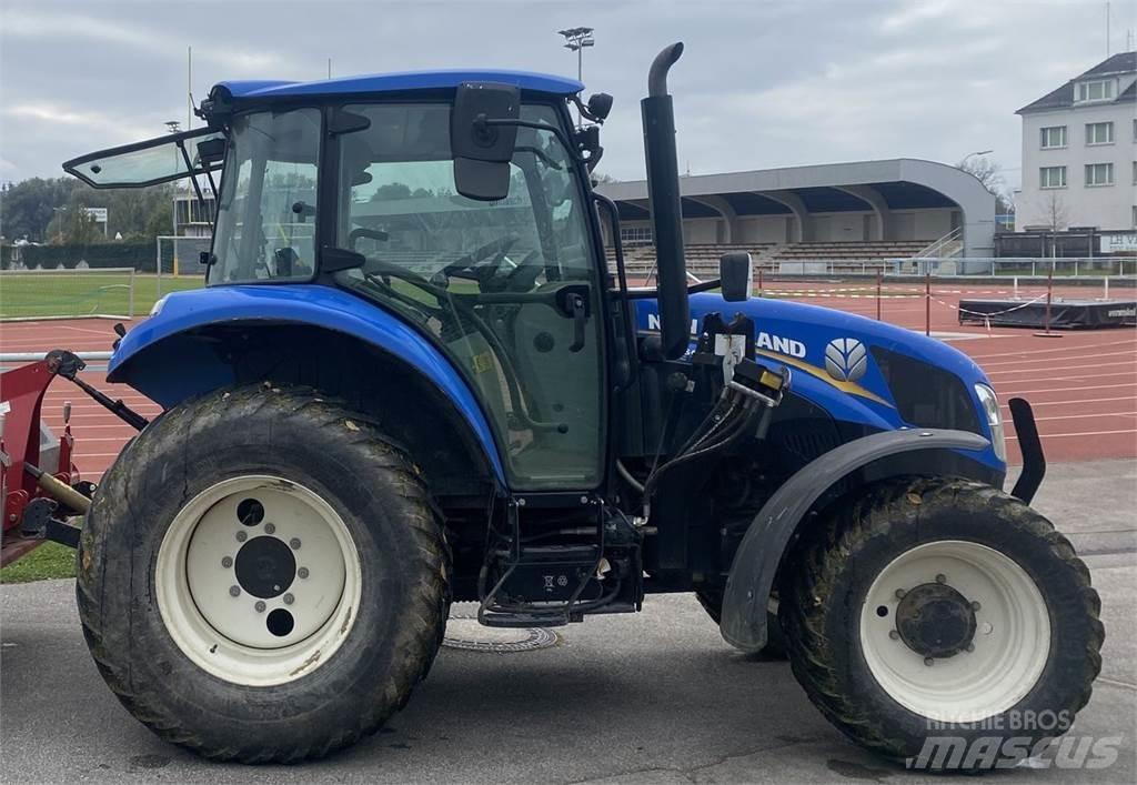 New Holland T 5.75 トラクター