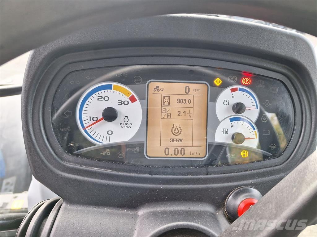 New Holland T 5.85 トラクター